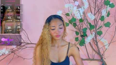 CHARLOTTE online show from April 10, 2026, 9:52 pm