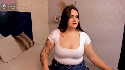 Charlotte Mayers online show from February 25, 2026, 11:53 am