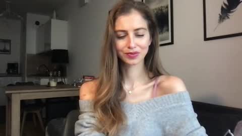 Charlotte Roche online show from October 1, 2025, 2:01 pm