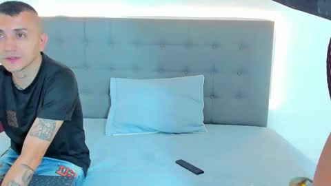 charlotteandsimon online show from October 10, 2025, 12:15 pm