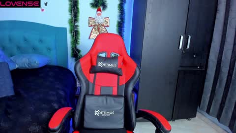 Natalia online show from December 15, 2024, 4:07 am