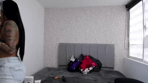Snapshot of charlottegray_ chatting on March 12, 2025, 7:49 pm CHARLOTTE online show from March 12, 2025, 7:49 pm