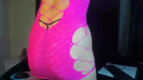 charlottesexrs online show from April 14, 2026, 11:00 pm