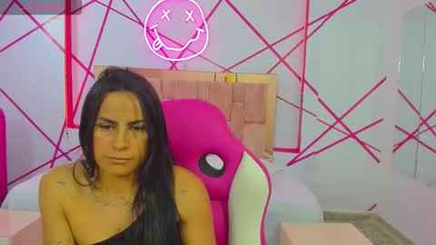    online show from November 12, 2025, 6:41 pm