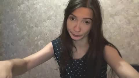 Snapshot of charming__seili chatting on December 18, 2024, 5:21 pm Charming Seili online show from December 18, 2024, 5:21 pm