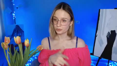 Michelle  online show from March 9, 2025, 3:01 am