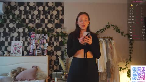 Snapshot of charming_daisy chatting on September 18, 2025, 7:10 am my fansly Charming daisy My Wishlist for new toys online show from September 18, 2025, 7:10 am