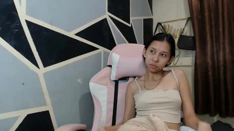 Charm online show from February 23, 2026, 10:01 am