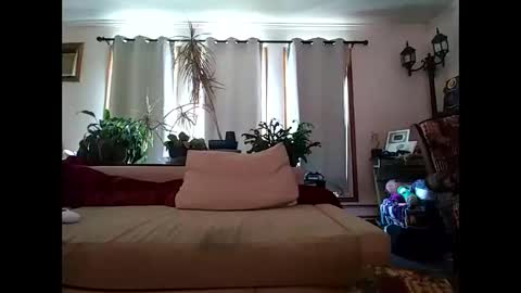 charmingatom online show from May 31, 2026, 6:09 pm