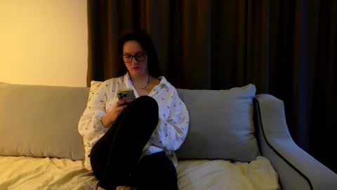 katie online show from February 5, 2026, 5:56 am