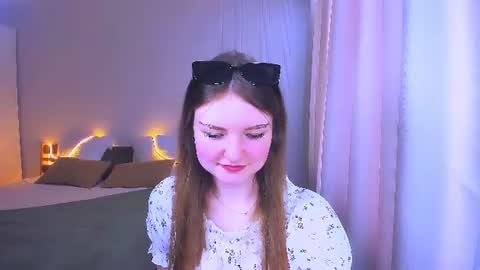 Snapshot of charminglookeva chatting on June 13, 2026, 11:19 am Im Eva online show from June 13, 2026, 11:19 am