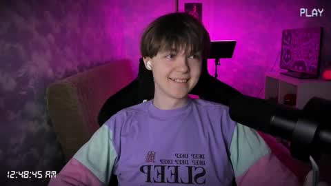 Snapshot of charonbaby1 chatting on November 11, 2025, 9:48 pm lynxy online show from November 11, 2025, 9:48 pm