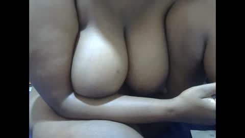 chartubate99 online show from November 12, 2025, 7:09 am