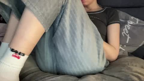 Snapshot of chase_vicky chatting on October 9, 2025, 6:50 pm Vicky online show from October 9, 2025, 6:50 pm