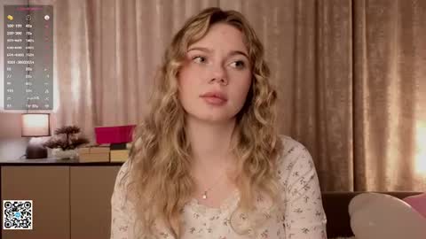 Emilia online show from June 13, 2026, 4:32 am