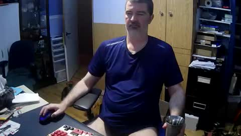 wanaBeYourToy online show from April 17, 2026, 11:13 am