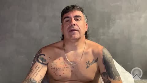 chato012 online show from April 3, 2026, 4:54 am