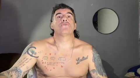 chato012 online show from June 17, 2026, 3:20 am