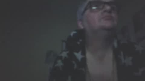 lee online show from November 3, 2025, 11:59 pm