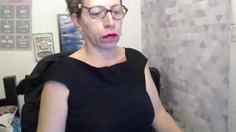 Snapshot of chayla_ruiz chatting on September 8, 2025, 8:30 pm CHAYLA VICTORIA RUIZ online show from September 8, 2025, 8:30 pm
