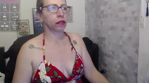 Snapshot of chayla_ruiz chatting on September 17, 2025, 11:23 am CHAYLA VICTORIA RUIZ online show from September 17, 2025, 11:23 am