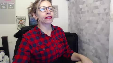 Snapshot of chayla_ruiz chatting on September 21, 2025, 10:39 am CHAYLA VICTORIA RUIZ online show from September 21, 2025, 10:39 am