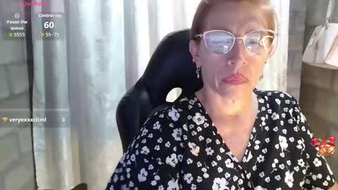 CHAYLA VICTORIA RUIZ  online show from March 6, 2026, 9:55 pm