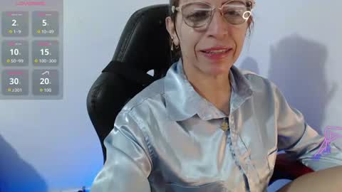 Snapshot of chayla_ruiz chatting on June 26, 2026, 10:19 am CHAYLA VICTORIA RUIZ online show from June 26, 2026, 10:19 am