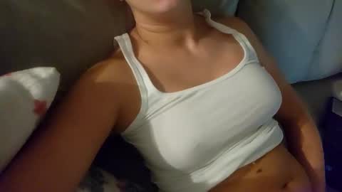 Snapshot of cheeekycouple02 chatting on December 13, 2024, 11:45 am Cheeeky couple online show from December 13, 2024, 11:45 am