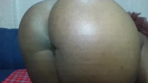 Snapshot of cheeky_charms chatting on February 7, 2026, 11:19 pm cheeky_charms online show from February 7, 2026, 11:19 pm