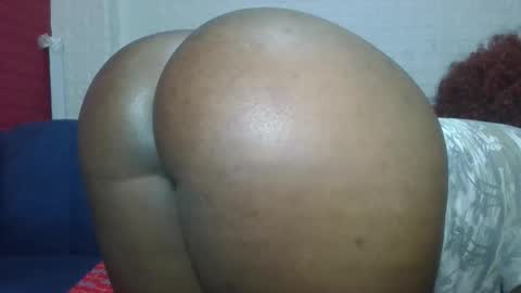 Snapshot of cheeky_charms chatting on February 10, 2026, 6:56 pm cheeky_charms online show from February 10, 2026, 6:56 pm