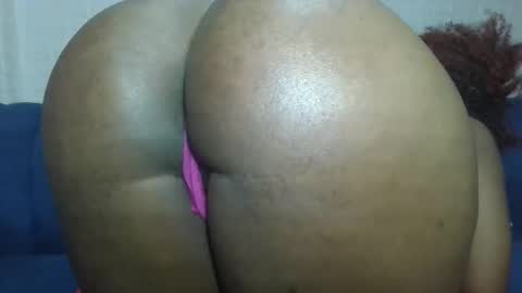 Snapshot of cheeky_charms chatting on February 13, 2026, 6:37 pm cheeky_charms online show from February 13, 2026, 6:37 pm