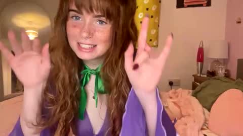 Snapshot of cheekykatx chatting on September 19, 2025, 5:13 pm cheekykatx online show from September 19, 2025, 5:13 pm