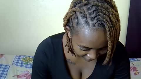 Snapshot of cheerchelly chatting on November 30, 2025, 7:51 pm Cheerchelly online show from November 30, 2025, 7:51 pm