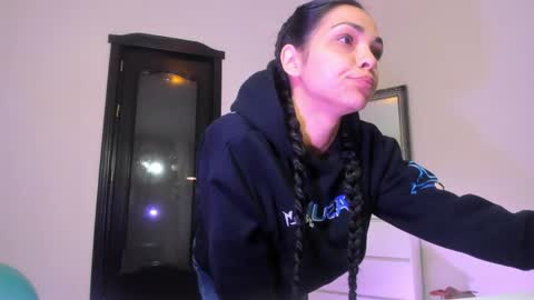 Cherry online show from April 8, 2026, 11:21 am