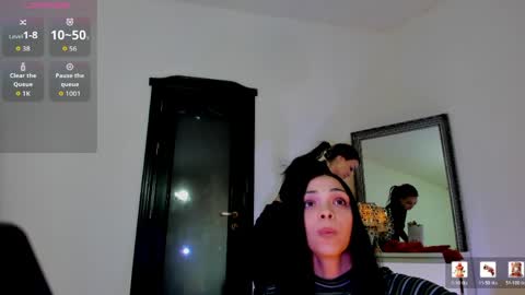 Cherry online show from April 15, 2026, 10:33 am