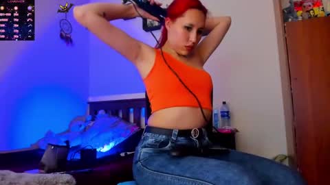 Snapshot of cheeryl chatting on December 19, 2024, 8:02 pm Miss Cheeryl online show from December 19, 2024, 8:02 pm