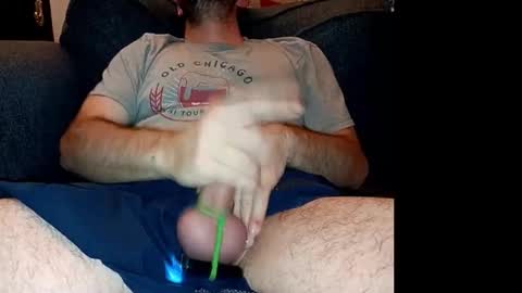 Snapshot of chellentrav chatting on December 21, 2024, 5:25 am chellentrav online show from December 21, 2024, 5:25 am