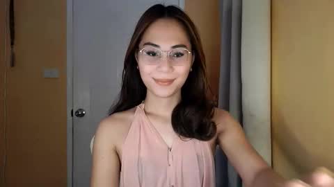 chelly4u69 online show from March 25, 2026, 10:32 am