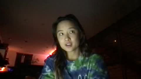 Snapshot of chellybear101 chatting on December 24, 2024, 2:33 pm chellybear101 online show from December 24, 2024, 2:33 pm