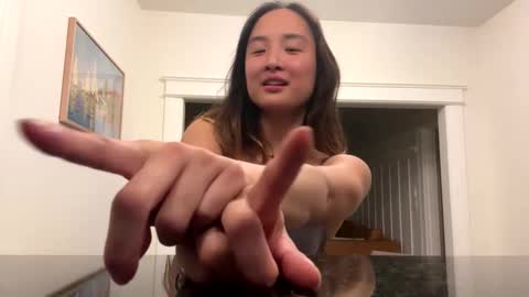 Snapshot of chellybear101 chatting on January 10, 2025, 6:31 am chellybear101 online show from January 10, 2025, 6:31 am