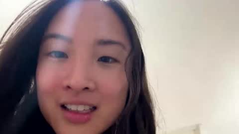 Snapshot of chellybear101 chatting on February 9, 2025, 12:49 am chellybear101 online show from February 9, 2025, 12:49 am