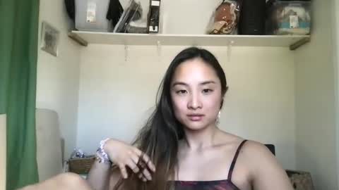 Snapshot of chellybear101 chatting on February 28, 2025, 10:39 pm chellybear101 online show from February 28, 2025, 10:39 pm