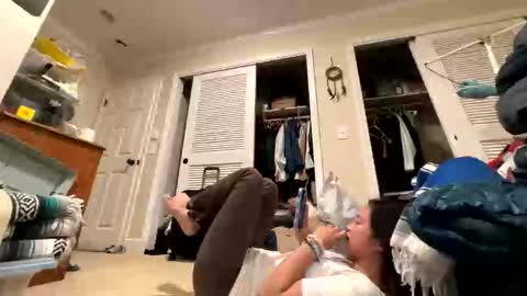 Snapshot of chellybear101 chatting on November 8, 2025, 9:31 am chellybear101 online show from November 8, 2025, 9:31 am