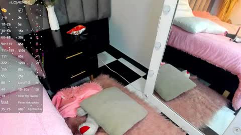 chelsea_bolton_ online show from November 9, 2025, 11:41 am