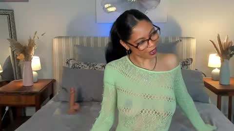 Snapshot of chelseaquin chatting on November 17, 2025, 7:47 am Chelseaquinn online show from November 17, 2025, 7:47 am