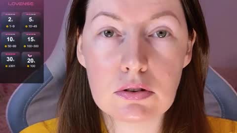 Snapshot of chelsey_rayne chatting on April 29, 2026, 7:31 pm Instagram faroffland online show from April 29, 2026, 7:31 pm