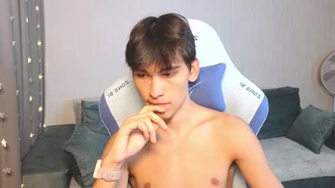 Snapshot of chem1ko chatting on March 11, 2025, 11:55 am LUCASRYANPVT IS OPEN online show from March 11, 2025, 11:55 am