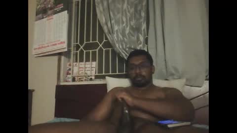 chennaibull1011 online show from June 10, 2026, 6:51 pm