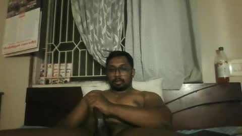 chennaibull1011 online show from June 12, 2026, 6:40 pm